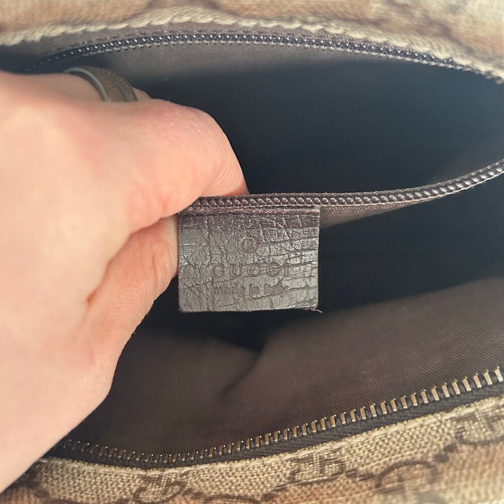 Gucci Vintage GG Supreme Sling Bag Brown - Picture 10 of 11